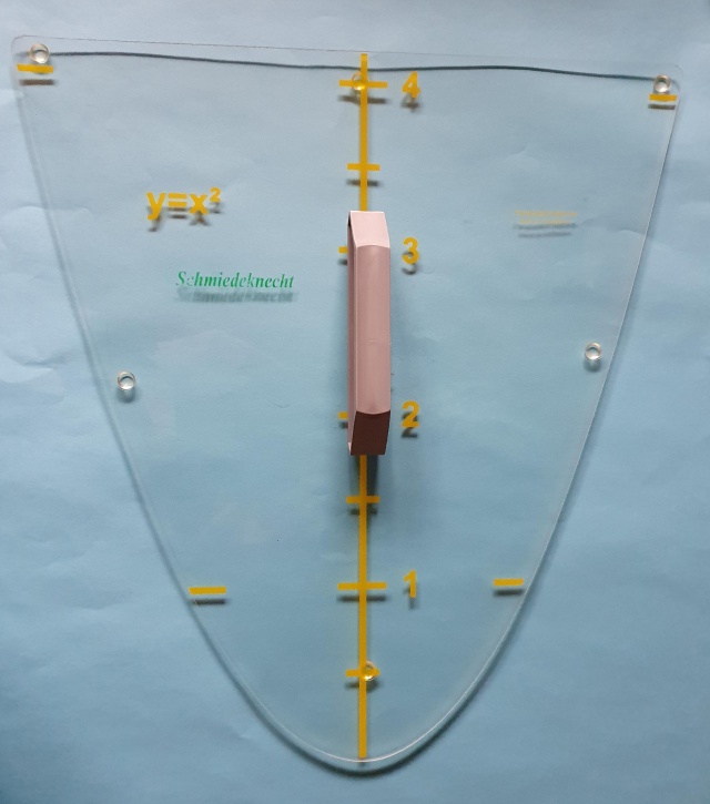 Parabelschablone, 42 cm, Längeneinheit 1 dm,  Plexiglas, nicht magnethaftend