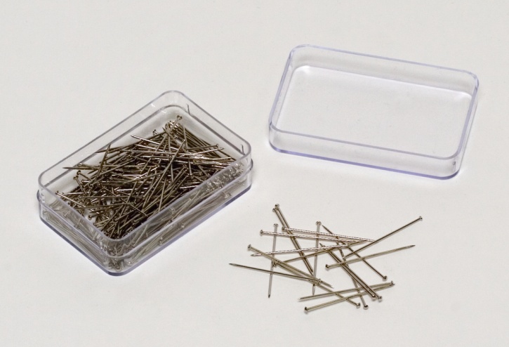 Satz (200) Stecknadeln in Kunststoffschachtel Satz (200) Stecknadeln in Kunststoffschachtel